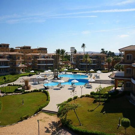 Tolip Inn Resort Fayed Exterior photo